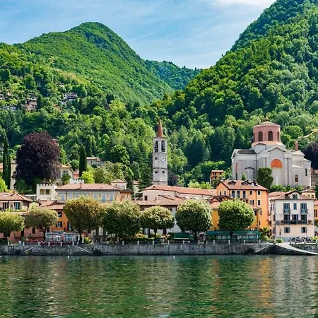 View In For 4 Luino